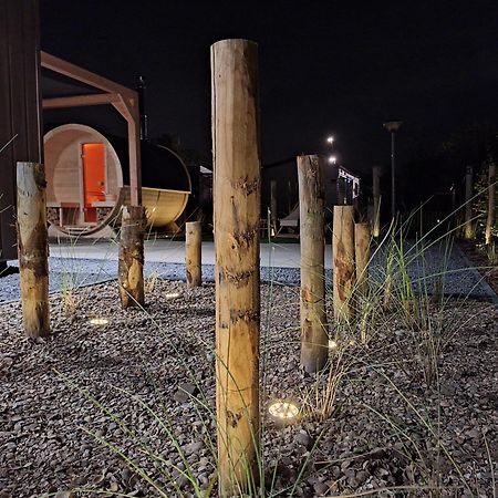 'Relax Lodge Sea' - Wellness Lodge In Zeeland - Private Sauna - Airco - Garden - Outdoor Swimming Pool - Free Wifi, Towels & Bed Linen Heinkenszand Esterno foto