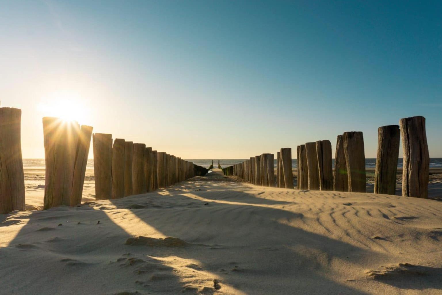 'Relax Lodge Sea' - Wellness Lodge In Zeeland - Private Sauna - Airco - Garden - Outdoor Swimming Pool - Free Wifi, Towels & Bed Linen Heinkenszand Esterno foto