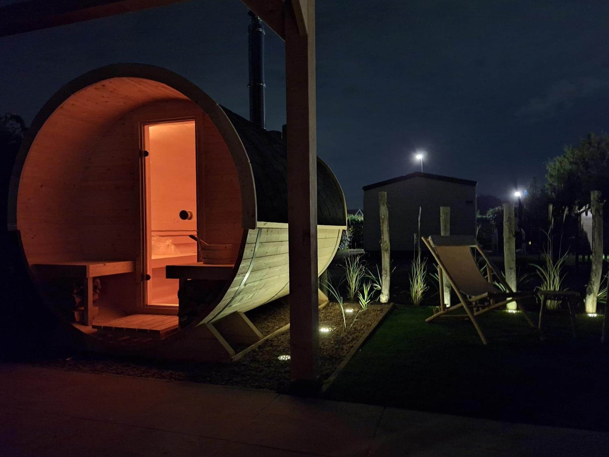 'Relax Lodge Sea' - Wellness Lodge In Zeeland - Private Sauna - Airco - Garden - Outdoor Swimming Pool - Free Wifi, Towels & Bed Linen Heinkenszand Esterno foto
